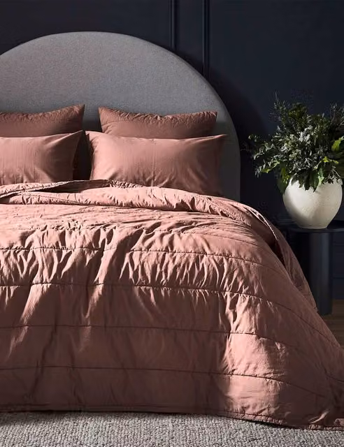 Bedfolk Pure Cotton Quilted Throw in Red, Medium