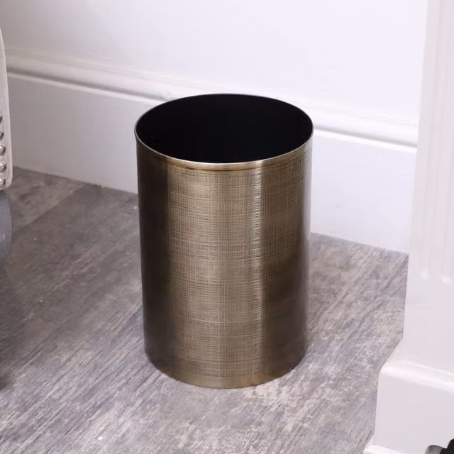 Melody Maison Gold Textured Metal Freestanding Waste Bin – 1