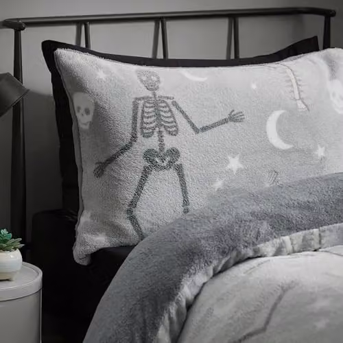 Catherine Lansfield Halloween Skeleton Fleece Glow in the Dark Duvet Cover and Pillowcase Set, Grey, W/D/H: 200 x 200 cm – 2