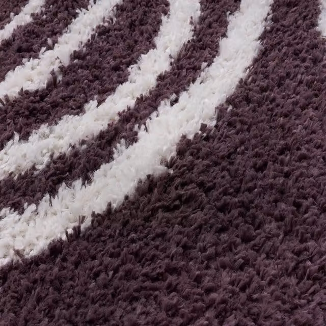 The Rugs Moodi Scandinavian Design Patterned Shaggy Runner in Purple and Cream