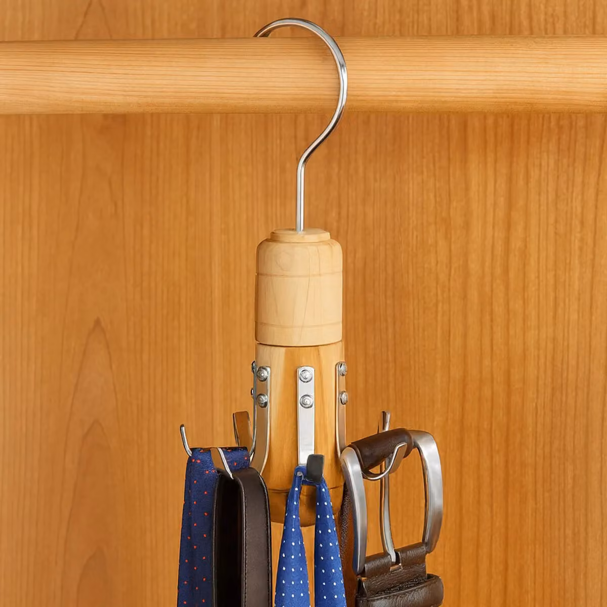 Orsina Cedar Wood Tie and Belt Hanger with 6 Silver Chrome Swivel Hooks, Brown – 2