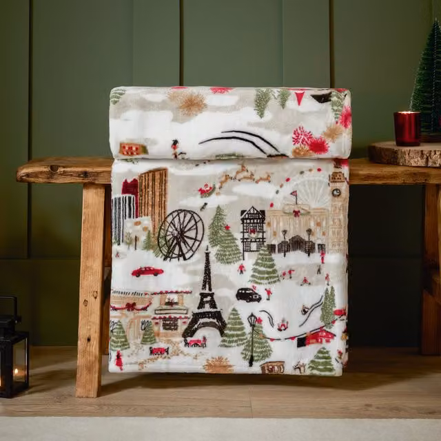 Joy To All Fluffy Fleece Throw in Cream