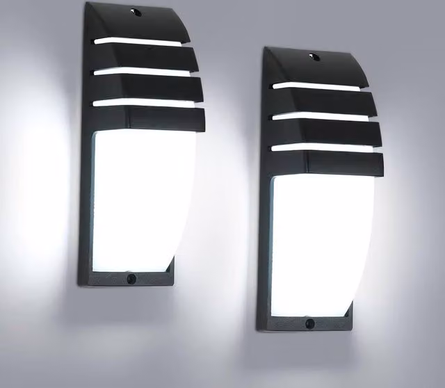 Goeco 2 Pack Modern Up and Down LED Wall Lights in Black, 12 W, 6500 K, IP65 Waterproof – 1