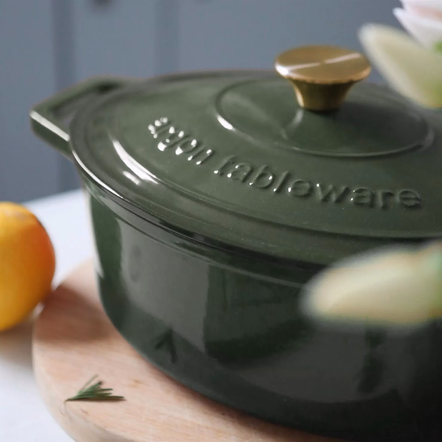 Argon Tableware 2x Oval Cast Iron Casserole Dishes with Self Basting Lids, Green, 4.68L – 5