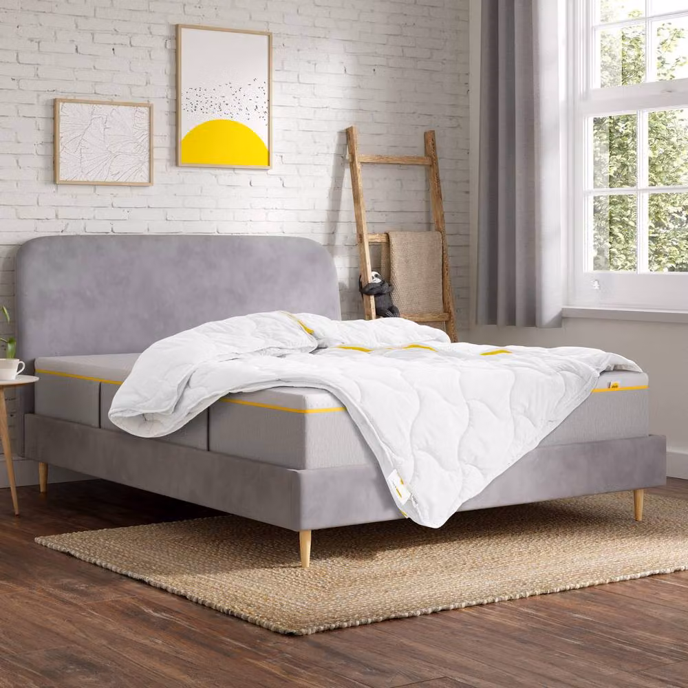 Eve The Wunderflex Multi-Way Four Season Microfibre Duvet in White, Single – 3