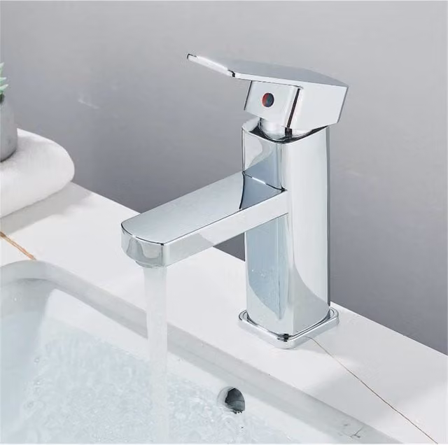 Nordara Chrome Single Lever Basin Mixer Tap with Pop-up Waste in Silver