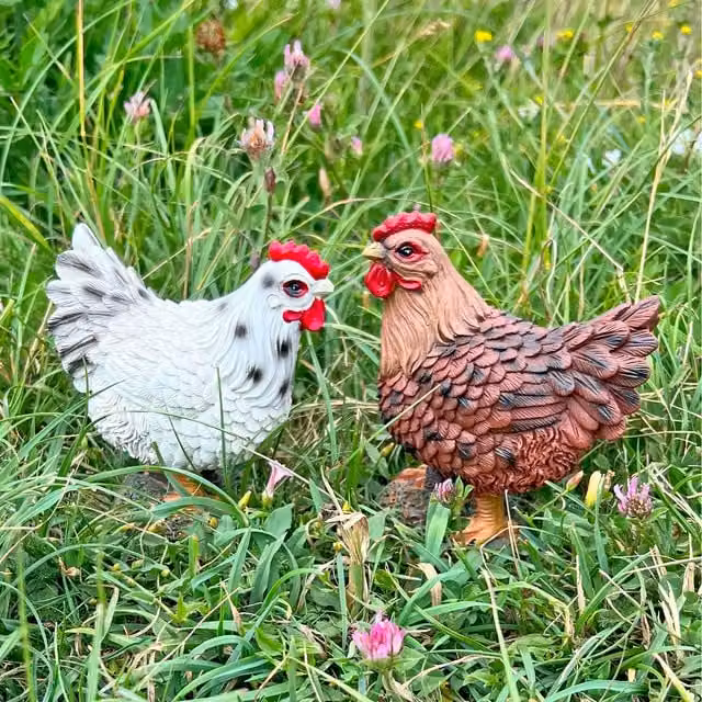 Farmwood Pair of Standing Garden Chicken Ornaments in Brown and Multicolour