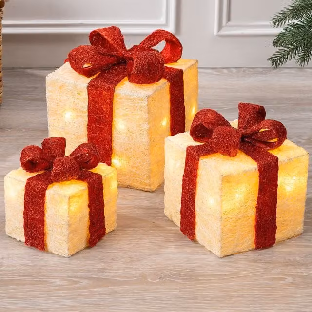 Christow Set of 3 LED Light Up Christmas Presents in Cream and Beige – 1