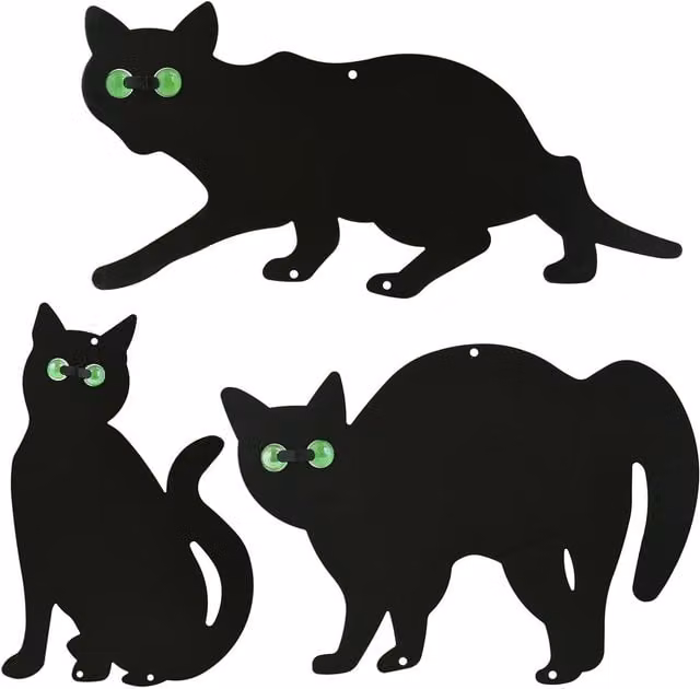 MantraRaj Pack of 3 Black Metal Cat Deterrent Scarers for Vegetable and Ornamental Gardens