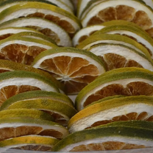Natural Crafts Decorative Dried Green Orange Slices, 165g