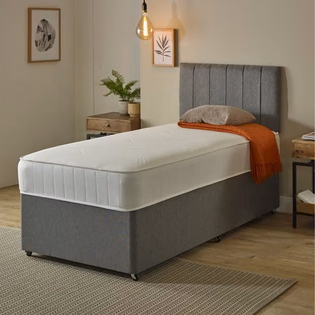 Starlight Beds Premium Open Coil Small Single Mattress in White, 22.86 cm Depth