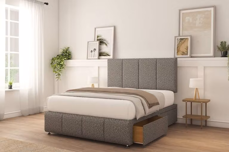 Sloomy Lancaster Plush Divan Bed Base with 4 Drawers and 26 inch Strutted Headboard in Light Grey, Super King, W: 200 cm x D: 200 cm