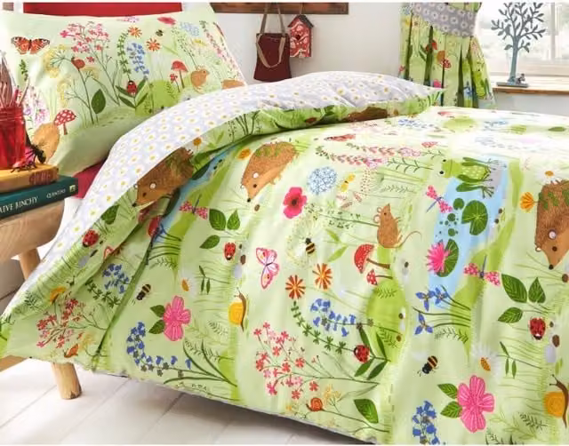 Portfolio Home Reversible Floral Childrens Duvet Cover Set in Green and Grey, 140 x 200 cm