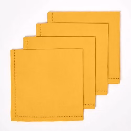Homescapes Set of 4 Plain Yellow Cotton Napkins, 45 x 45 cm