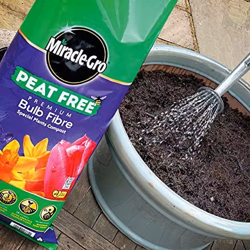 Miracle-Gro Premium Bulb Fibre Peat Free Compost, 20 Litre Bag, Purple – 5