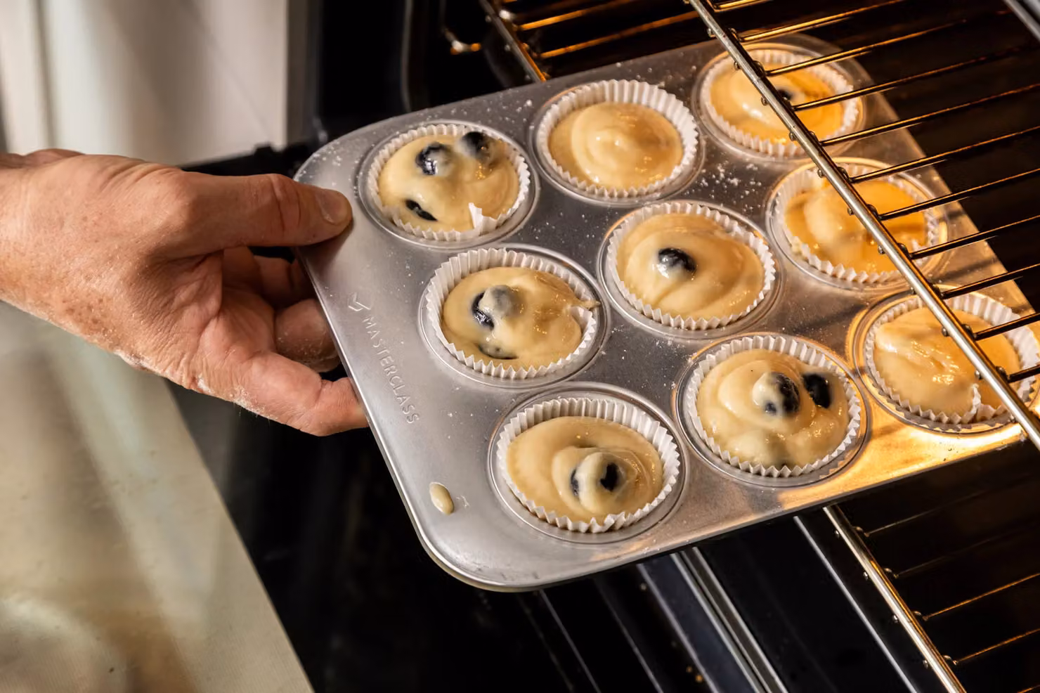 MasterClass Aluminium 9-Hole Muffin Tray, Silver – 4