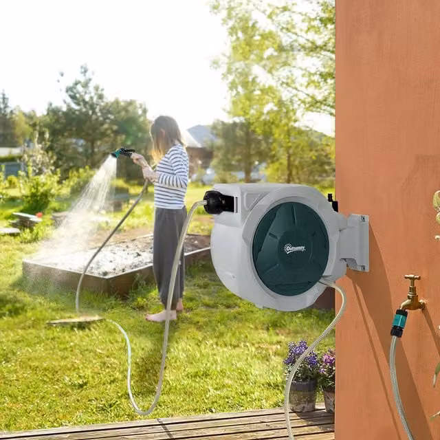 Outsunny Wall Mounted Retractable Hose Reel with Lock, 20m, Green