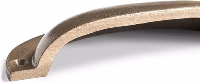 Hammer and Tongs Curved Cabinet Drawer Pull in Brass, Pack of 10 – 1