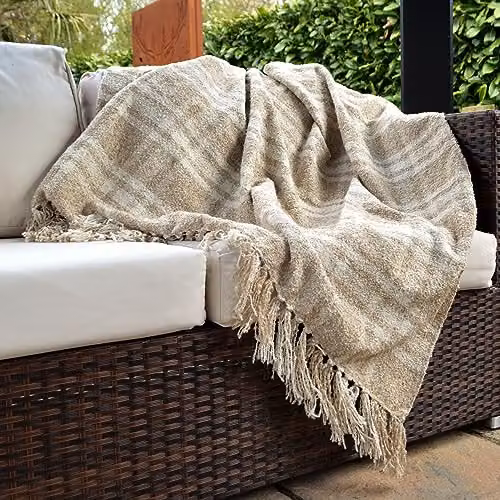 Allure Home Fashions Beige Checked Polyester Throw Blanket with Fringes W: 150 cm, D: 200 cm – 3
