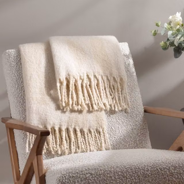 HOEM Meta Abstract Jacquard Faux Mohair Throw in Beige, W/D/H: 130 x 180 cm – 3