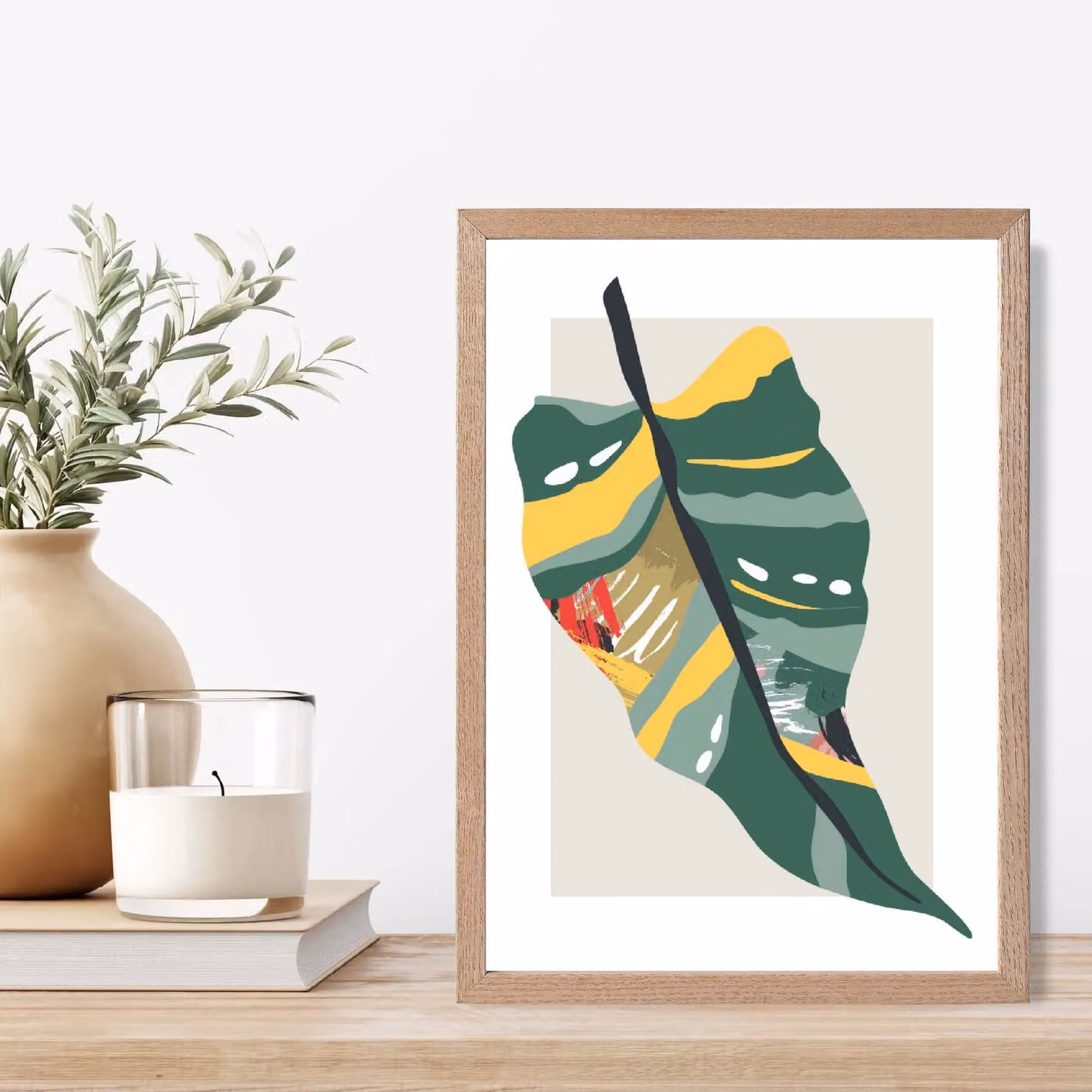 ARTZE Tropical Palm Minimalist Framed Print in Green and Red with Oak Frame – 2