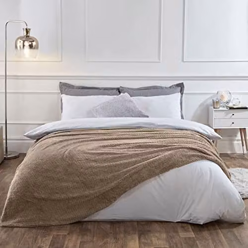 Dreamscene Mink Cream Waffle Faux Fur Throw Blanket, W/D/H: 150 x 200 cm – 2
