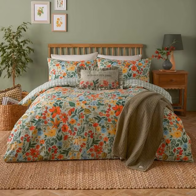 Make It A Home Meadow Haze Floral Printed Reversible Polycotton Duvet Cover Set, Green and Multicolour, W: 140 cm, L: 200 cm