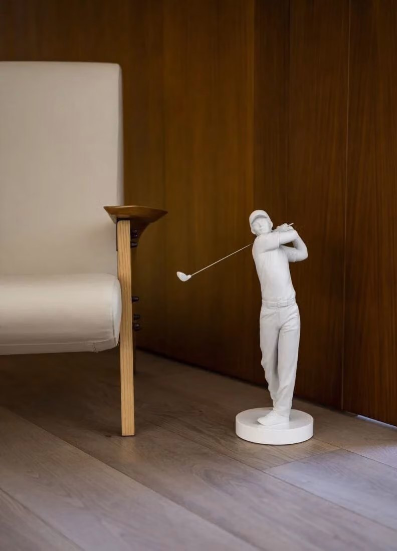 Lladró Golf Champion Man Porcelain Figurine in White