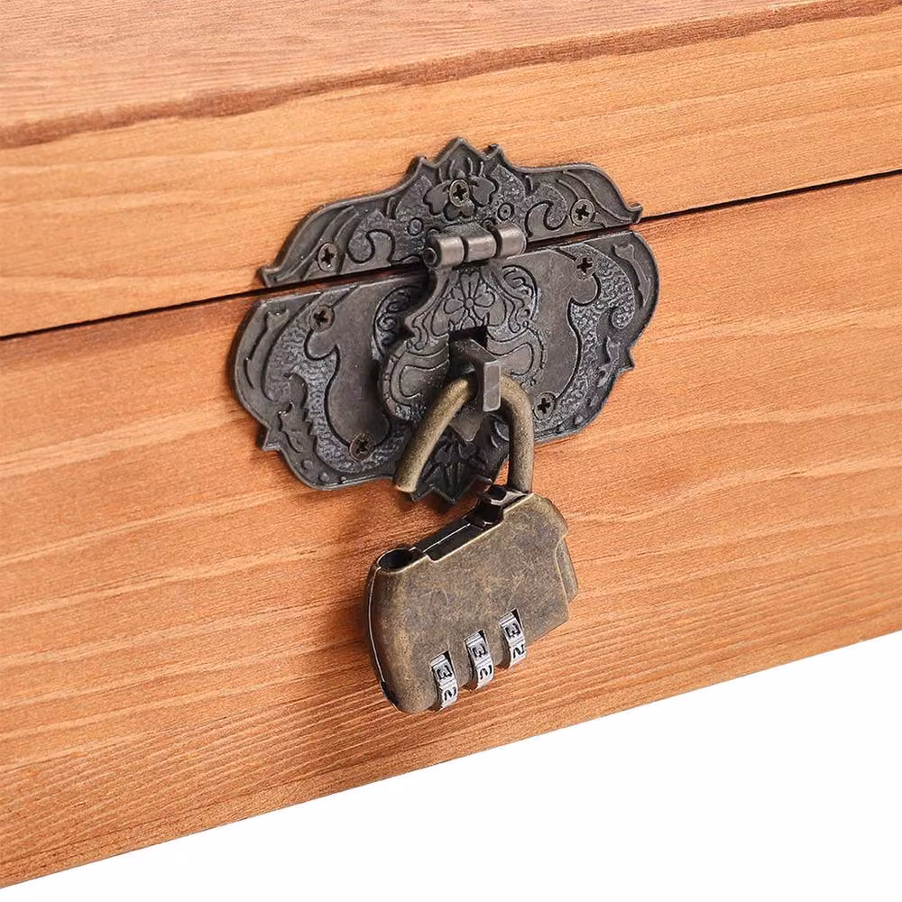 Garden Sanctuary Lockable Solid Pine Wood Keepsake Box in Brown, W/D/H: 25.0 x 11.0 x 11.0 cm – 2