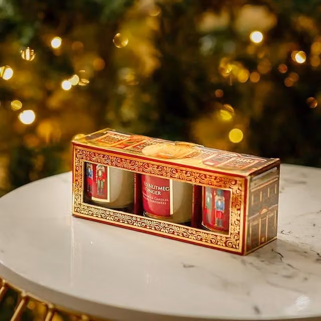 Marco Paul Christmas Scented Candles Set of 3 in Multicolour Glass Pots, Ginger and Nutmeg – 1