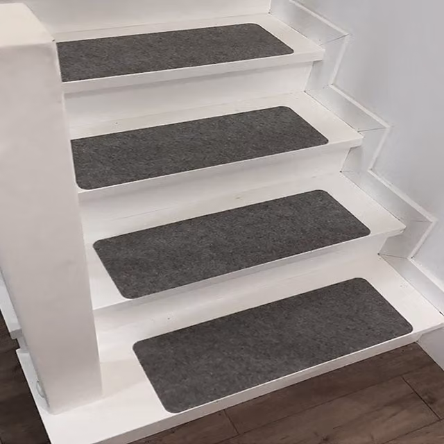 Livingandhome 14 Piece Set of Non-Slip Rectangular Stair Tread Rugs in Dark Grey