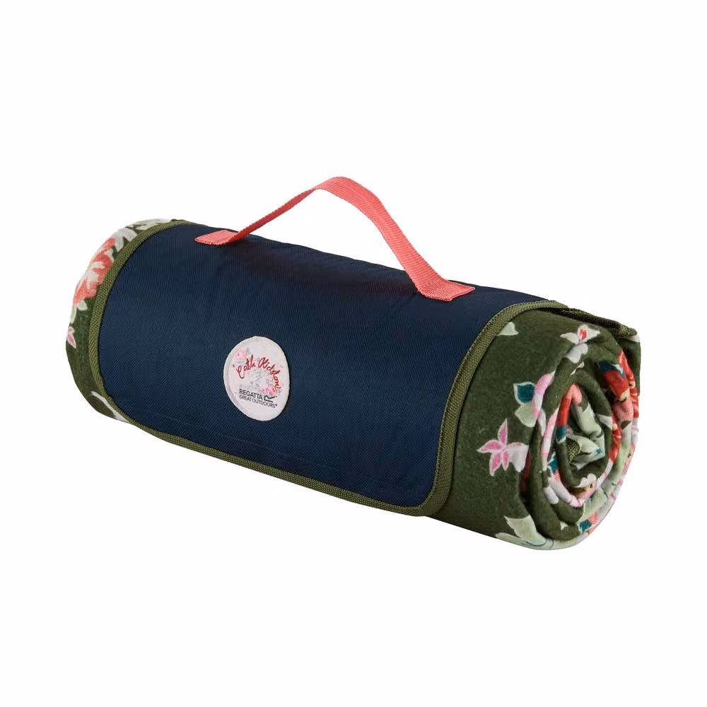 Regatta Cath Kidston Floral Picnic Rug in Green with Waterproof Padded Underside – 2
