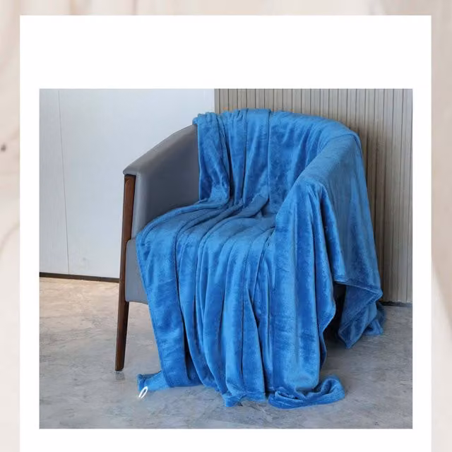 Alivio Faux Fur Fleece Throw Blanket in Blue and Black, W: 150 cm