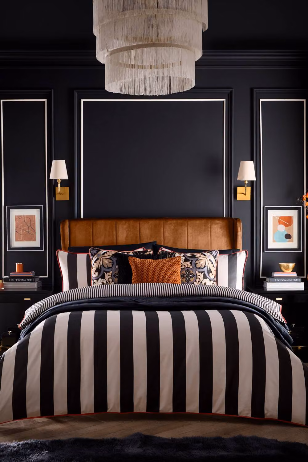 House of Llewelyn-Bowen Festivo Circus Stripe Black Cotton Fitted Bed Sheet, W/D/H: 200 x 200 x 30 cm – 3