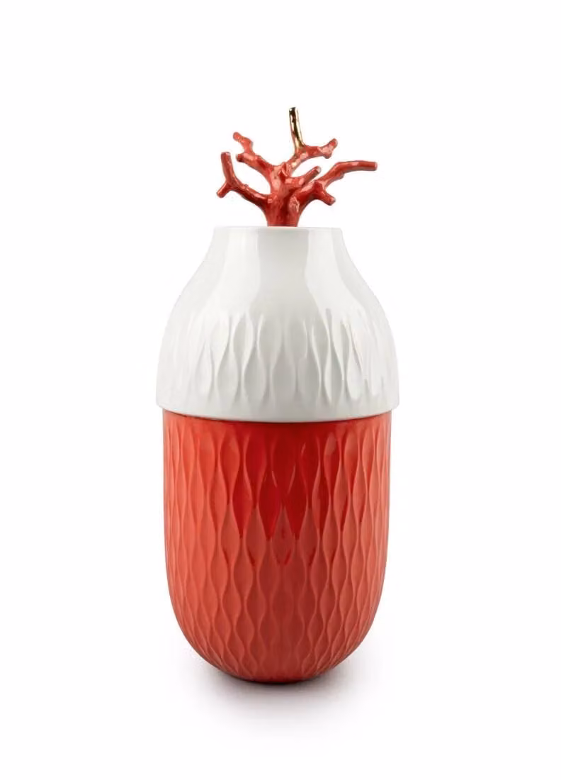 Lladró White Porcelain Coral Vase