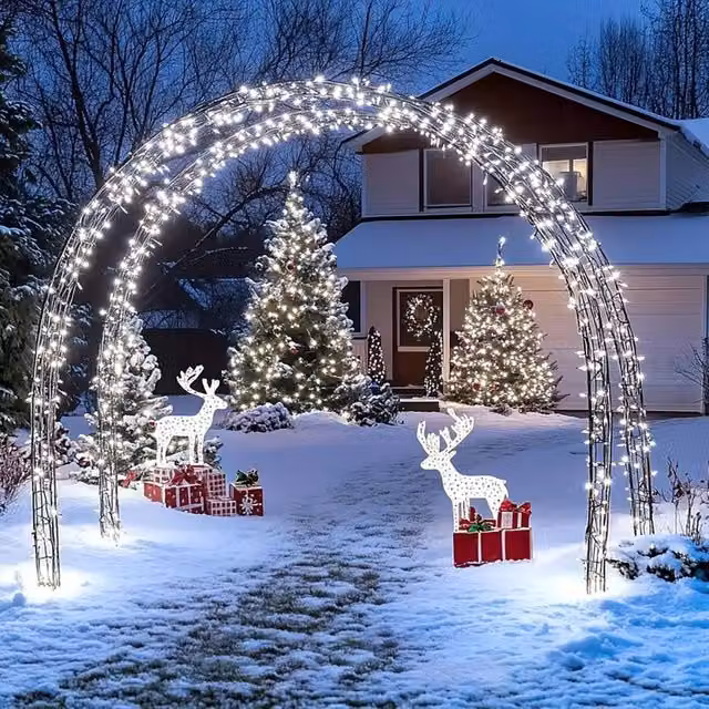 Living and Home Solar LED String Lights in Black with Multicolour Warm White Lights and Dusk Sensor