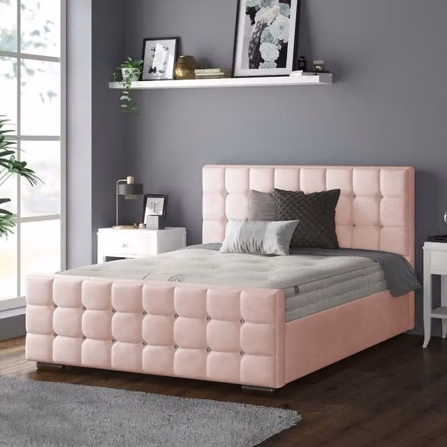 IH Design Chesterfield Upholstered Plush Velvet Bed Frame in Pink, W/D/H: 140 x 200 cm