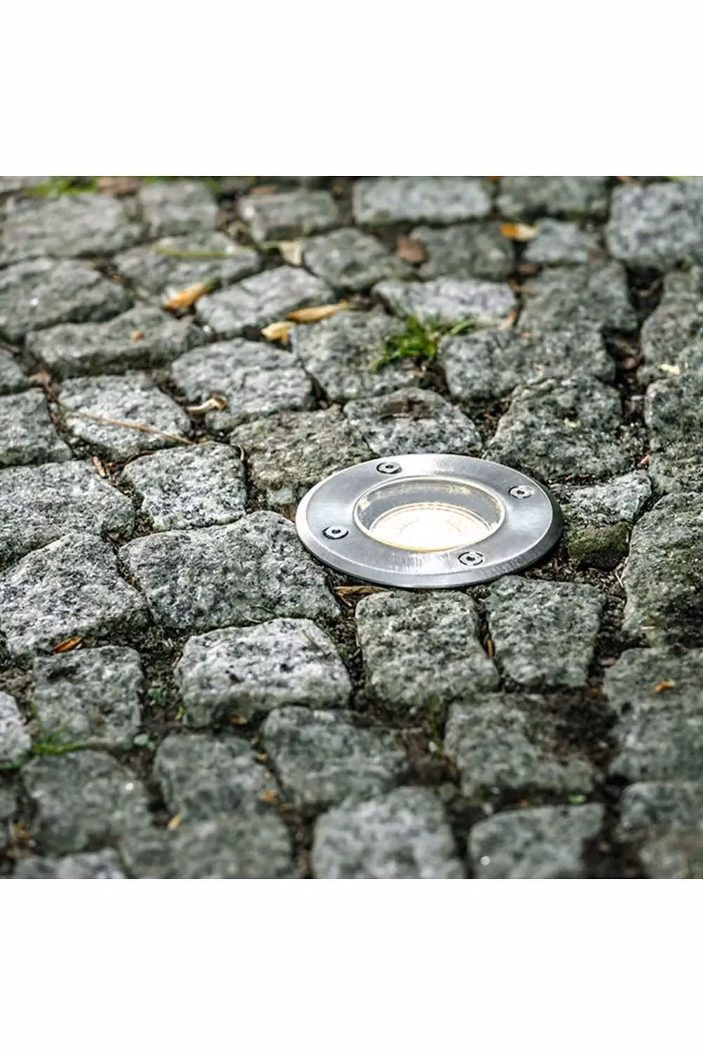 CGC Lighting Meadow Round Large Inground Stainless Steel Recessed Garden Light in Silver – 9