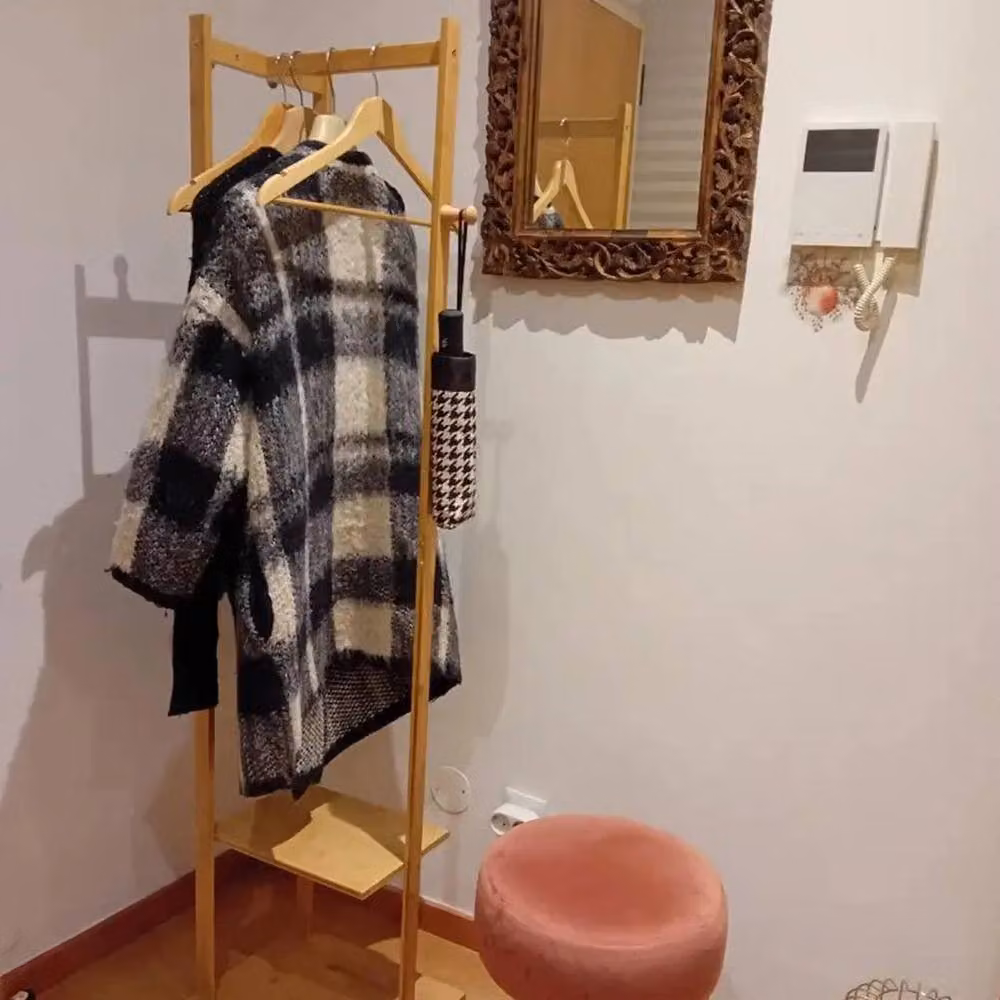 KORVIXA Minimalist Bamboo Garment Coat Stand Rack in Sand with Dual Hook and Rail Matrix, W: 90 cm – 3