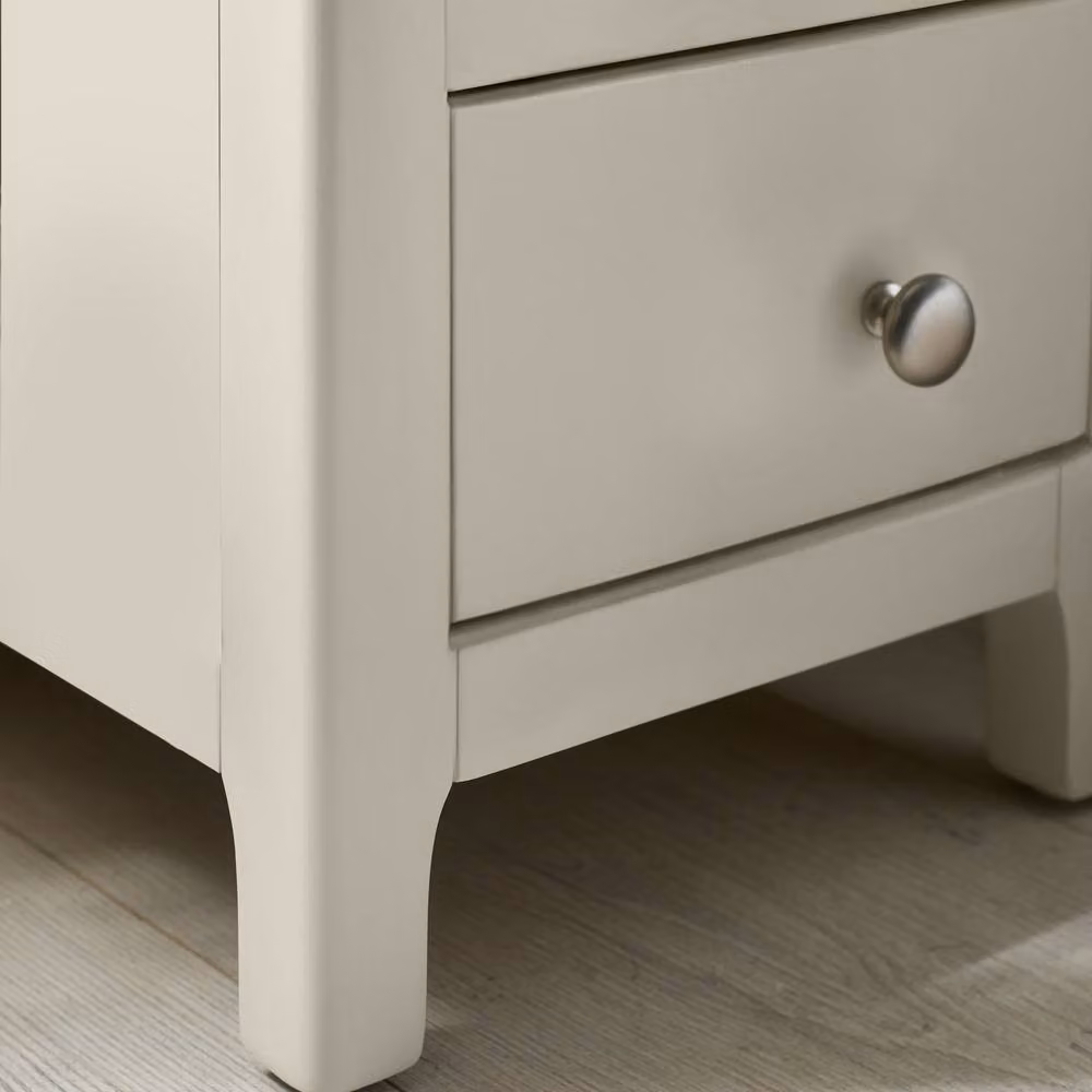 Cheshire Langford Compact 3 Drawer Bedside Table in Truffle Grey and Oak – 4