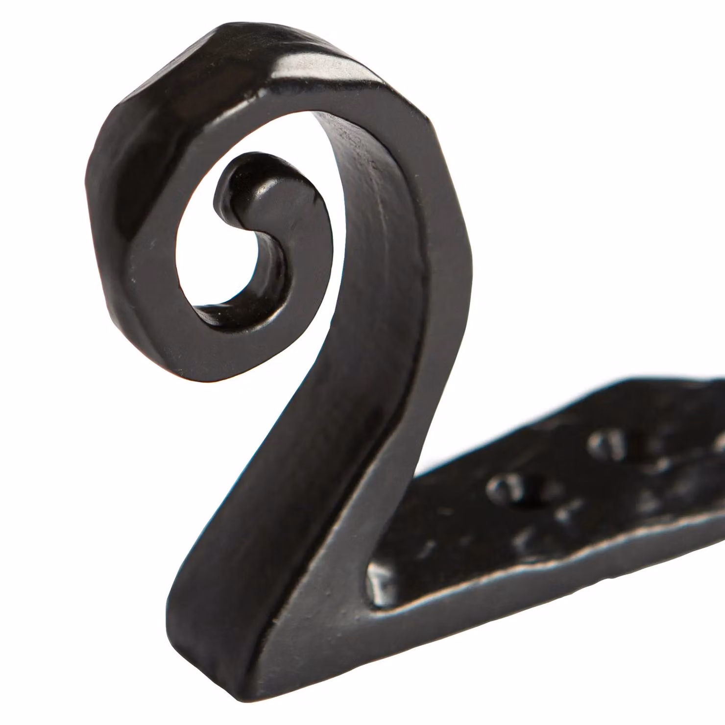 Hammer and Tongs Hammered Scroll Iron Hook in Matt Black, W: 3 cm, H: 9.5 cm – 2