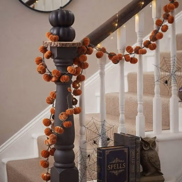 Garden Greatness Rustic Orange Velvet Pumpkin Garland