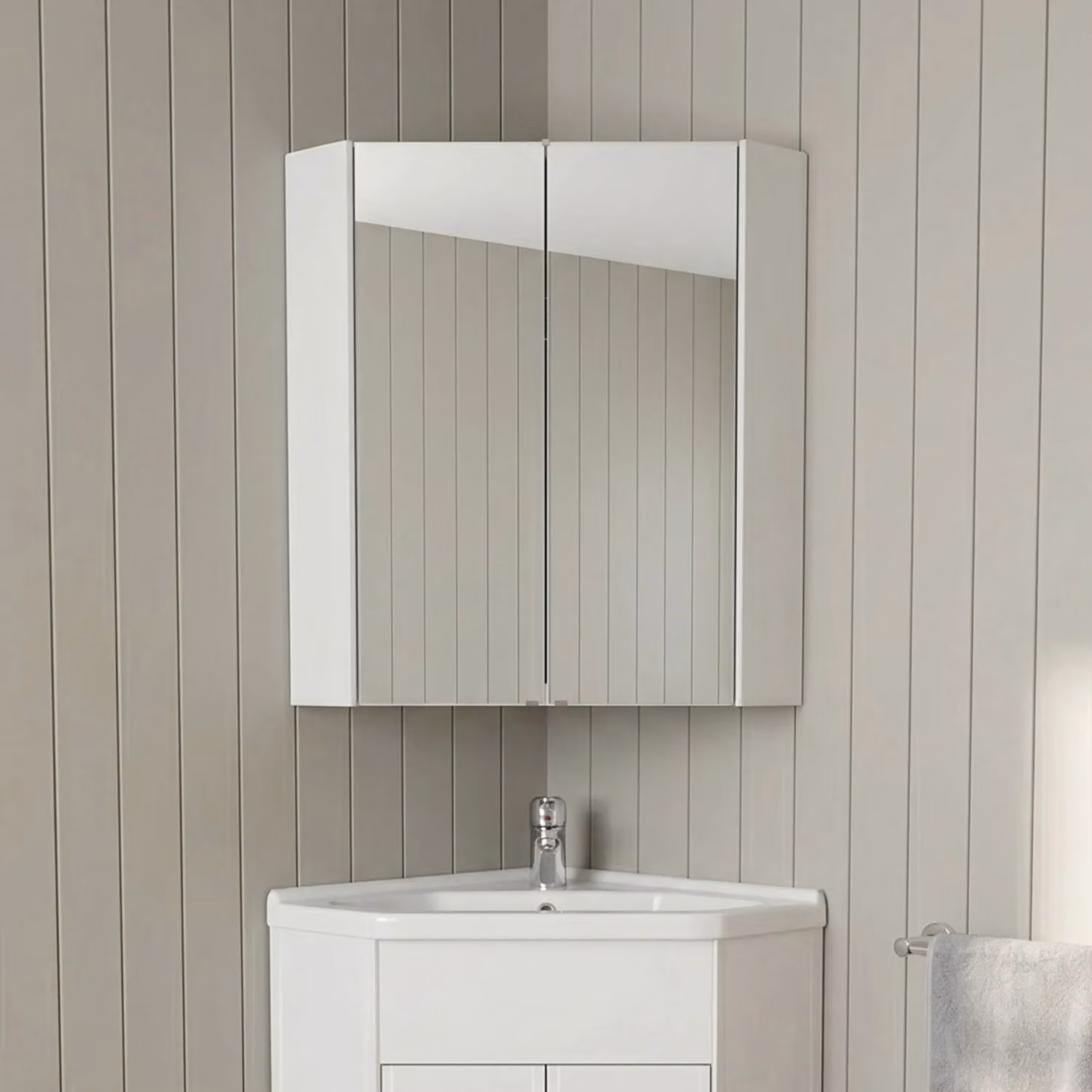 Balterley Gloss White Wall Mounted Corner Bathroom Mirror Cabinet W/D/H: 32.4 x 32.4 x 65.0 cm – 2