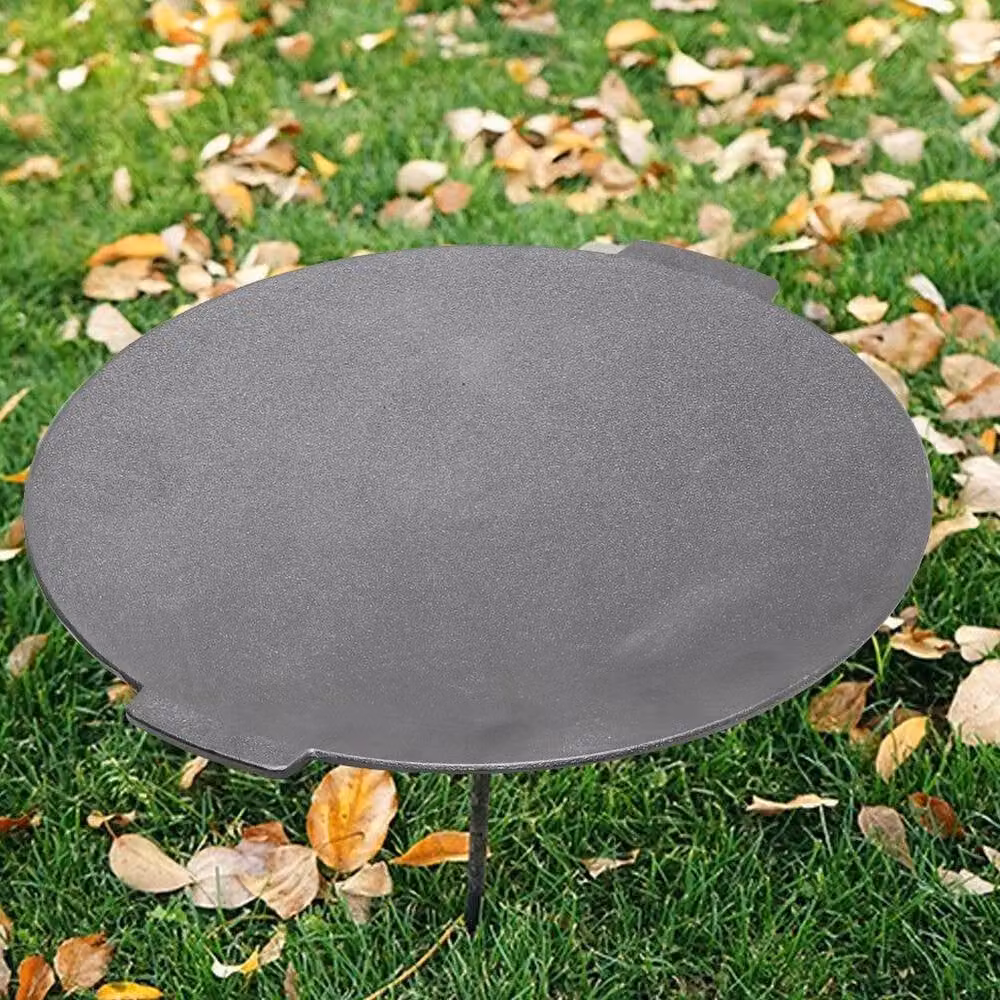 PAWNORA Black Uncoated Cast Iron Camping Frying Pan W/D/H: 43.8 x 43.8 x 27.8 cm