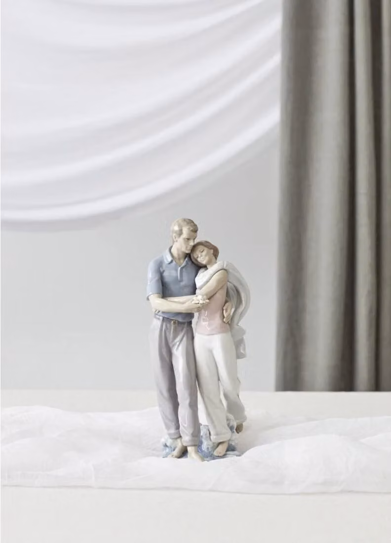 Lladró Youre Everything to Me Multicolour Porcelain Couple Figurine