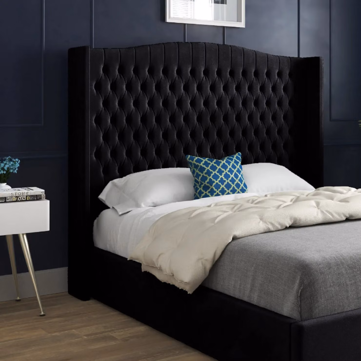 Casani Rana Curved Top Winged Upholstered Soft Velvet Bed Frame in Black, W: 140 cm, L: 200 cm – 2