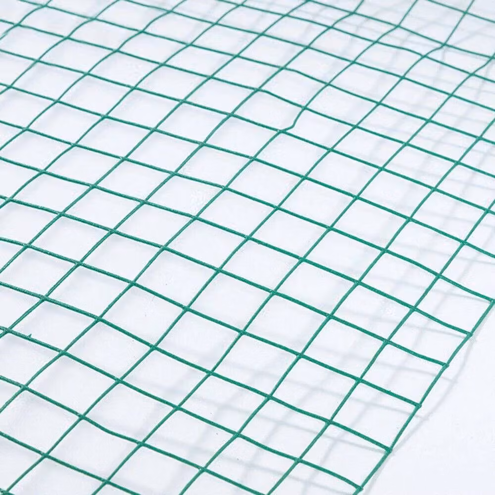 NESTLUNE Green Coated Wire Mesh Garden Fencing, H: 100 cm x W: 15 cm – 4