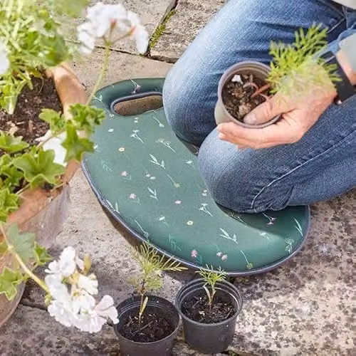 Smart Garden Products Briers Ultra Garden Kneeler Pad with Floral Bloom Design in Green, 48 x 30 cm – 2