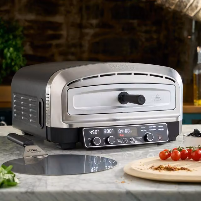 Cooks Professional Pizza Pro 450 Electric Pizza Oven in Black and Silver