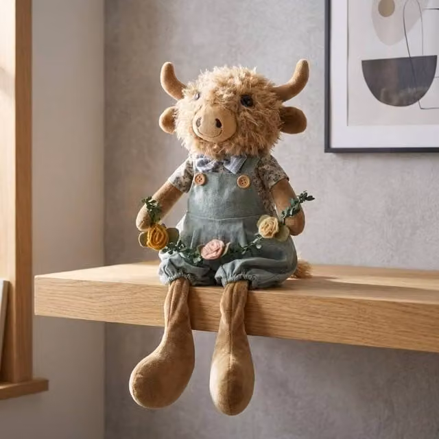 Garden Greatness Danley Legs Highland Cow Multicolour and Brown Tabletop Decoration